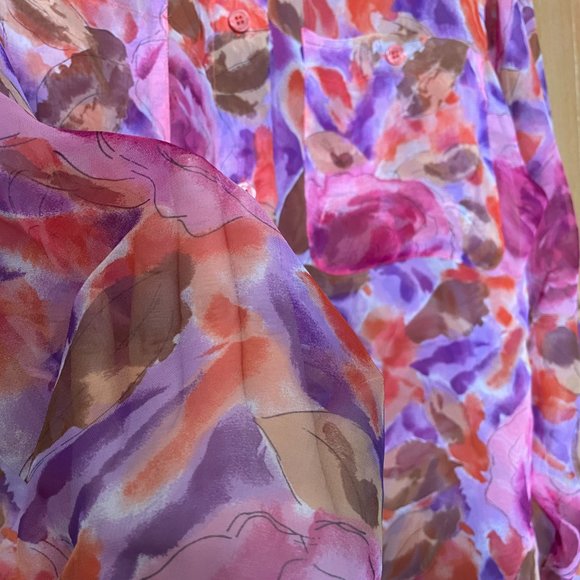 Peters & Ashley Floral Rose Pattern Sheer Button up Blouse - Picture 4 of 6